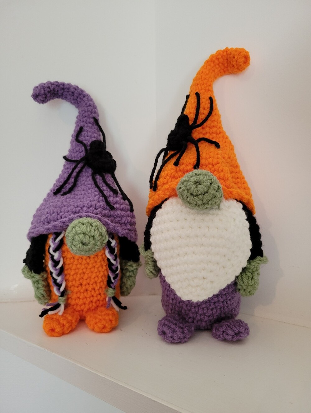 Halloween Gnomes Pair Mr & Mrs Holiday Wreaths Garland Center Piece Orange Black